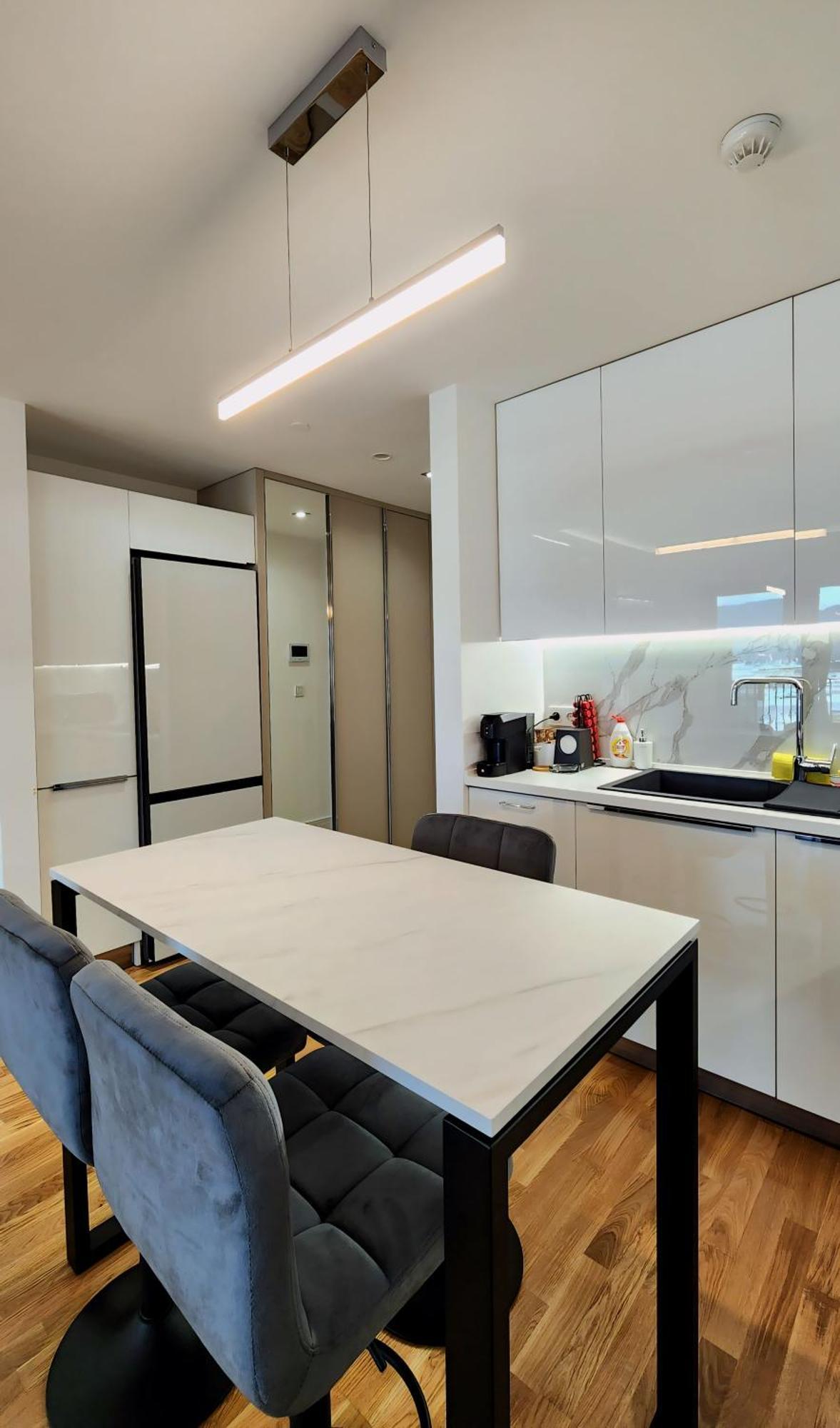 Diamond Residences 10Th Fl. Lux Apt. W/ City View Skopje Exteriör bild